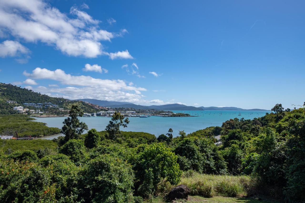 Mandalay Escape, Seclusion & Serenity With A Pool Airlie Beach Exterior photo