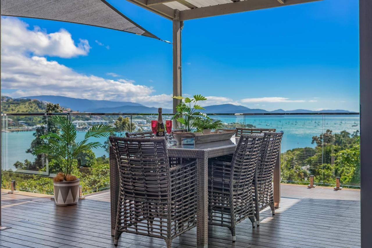 Mandalay Escape, Seclusion & Serenity With A Pool Airlie Beach Exterior photo