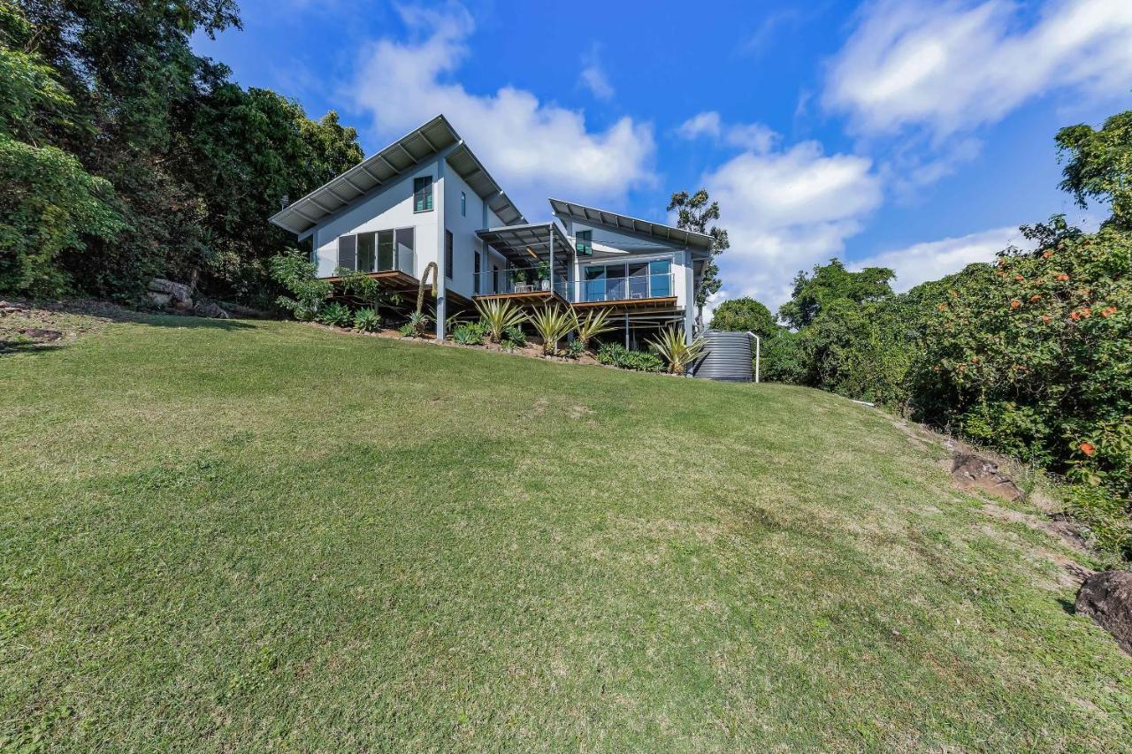 Mandalay Escape, Seclusion & Serenity With A Pool Airlie Beach Exterior photo