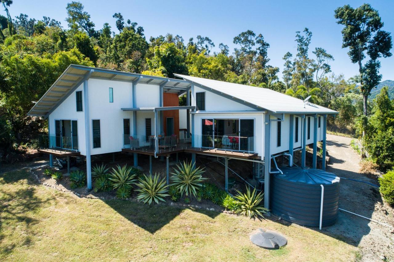 Mandalay Escape, Seclusion & Serenity With A Pool Airlie Beach Exterior photo