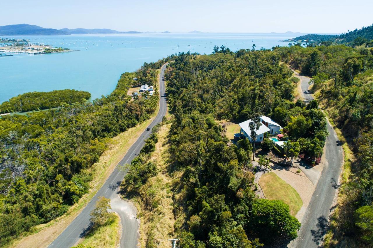 Mandalay Escape, Seclusion & Serenity With A Pool Airlie Beach Exterior photo